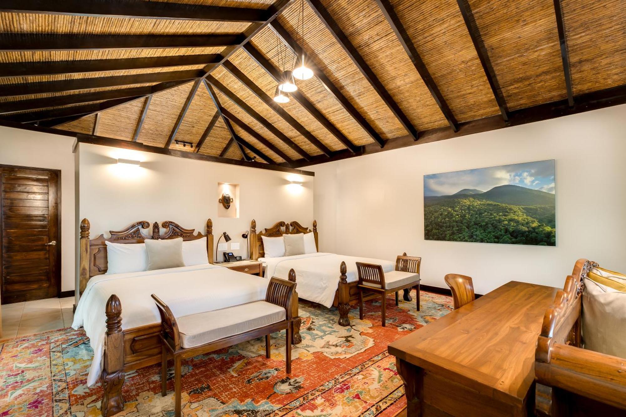 Hideaway Rio Celeste Hotel بيجاغوا الغرفة الصورة